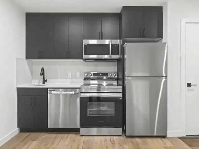 For Rent 2 Bedroom Apartment Edmonton AB DS104036282