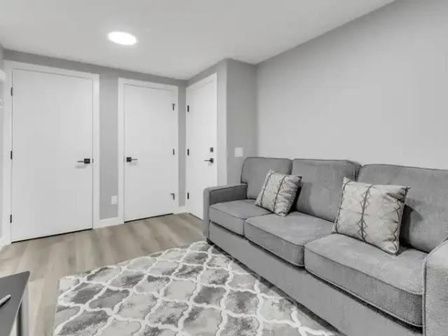 For Rent 2 Bedroom Apartment Edmonton AB DS104179388