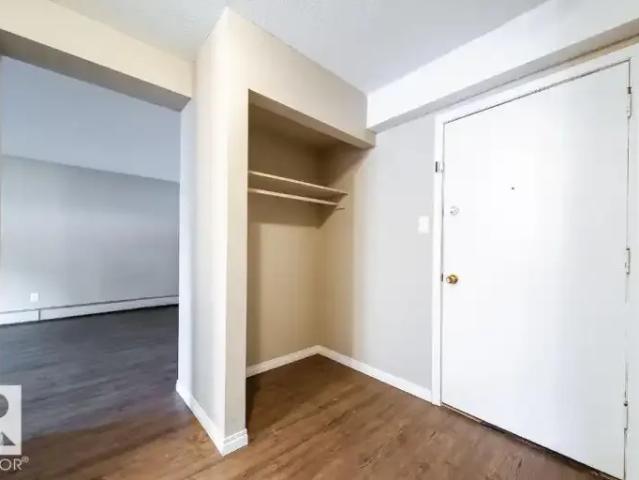 For Rent 2 Bedroom Apartment Edmonton AB DS104183141