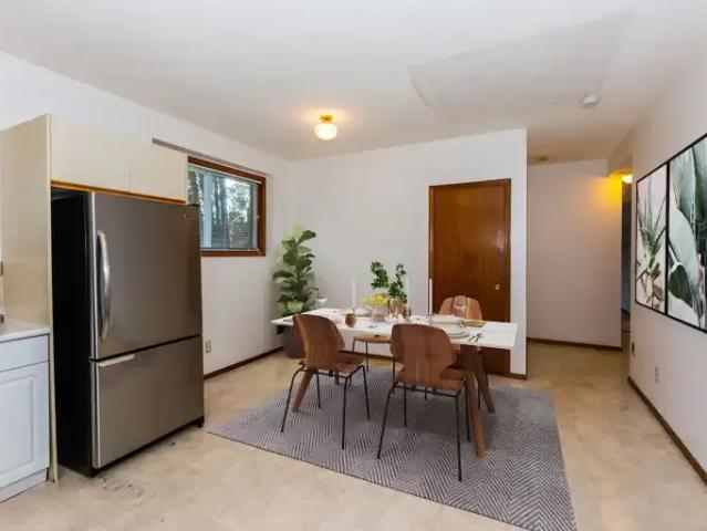 For Rent 2 Bedroom Apartment Edmonton AB DS104257183