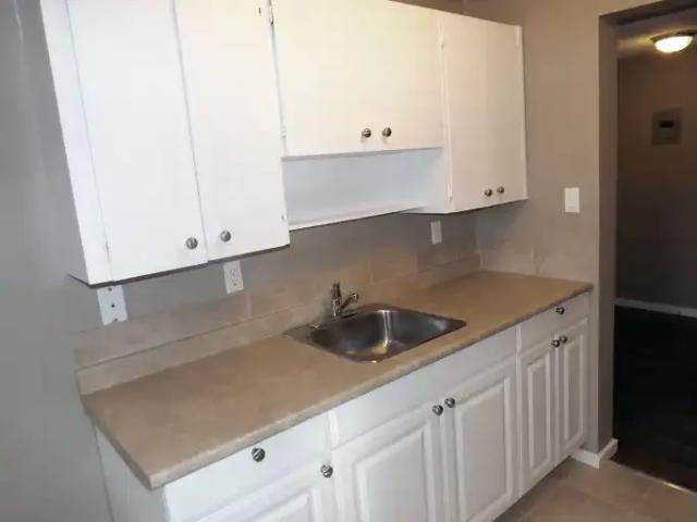 For Rent 2 Bedroom Apartment Edmonton AB DS104637364