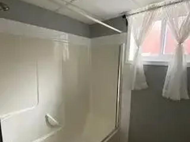 For Rent 2 Bedroom Apartment Edmonton AB DS104863983