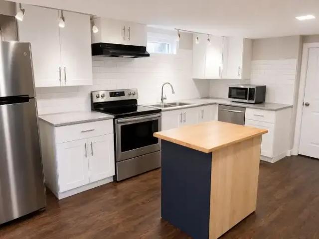 For Rent 2 Bedroom Apartment Edmonton AB DS104863992