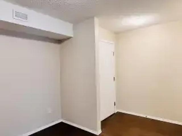 For Rent 2 Bedroom Apartment Edmonton AB DS104895010
