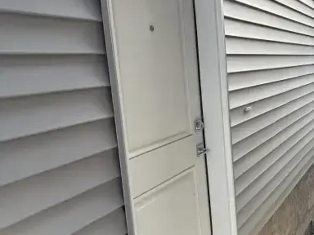 For Rent 2 Bedroom Apartment Edmonton AB DS104991438