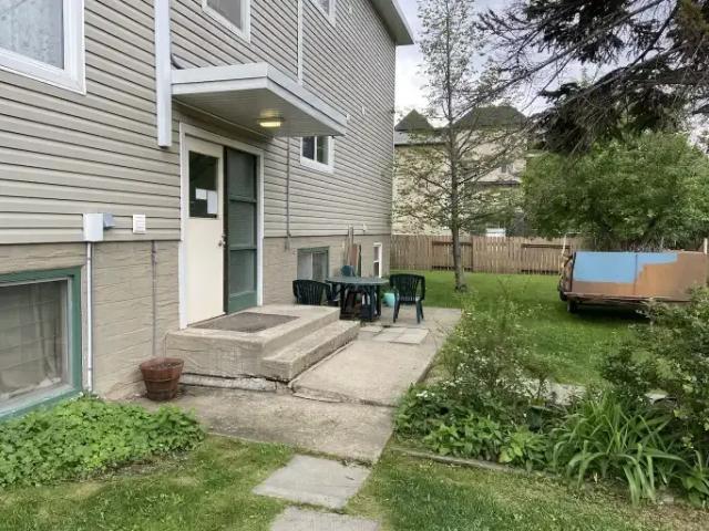 For Rent 2 Bedroom Apartment Edmonton AB DS105167275