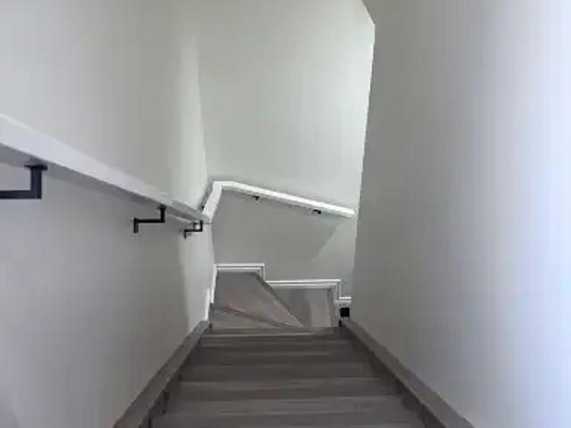 For Rent 2 Bedroom Apartment Edmonton AB DS102204169