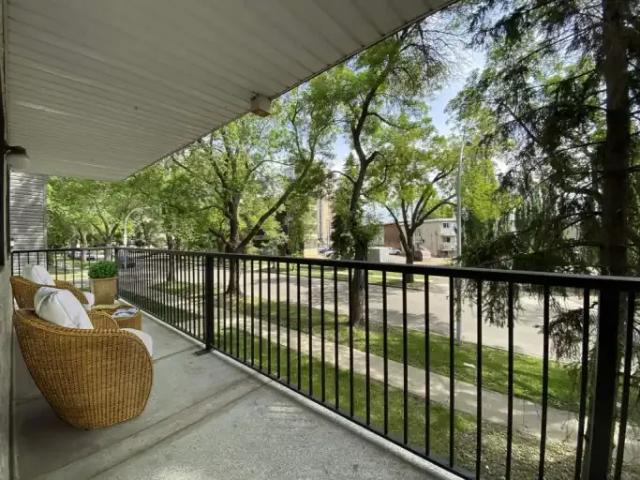For Rent 2 Bedroom Apartment Edmonton AB DS102338694