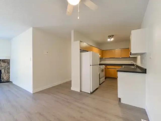 For Rent 2 Bedroom Apartment Edmonton AB DS102845153