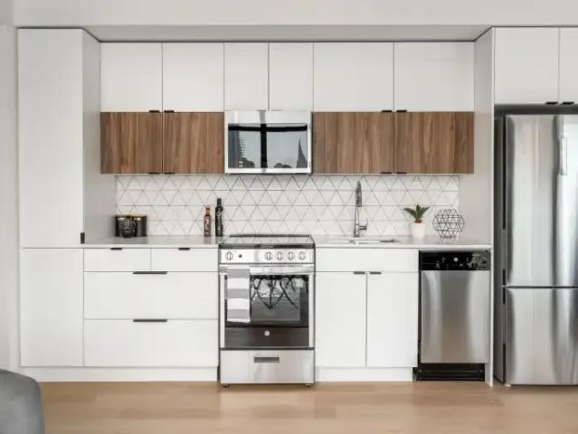 For Rent 2 Bedroom Apartment Edmonton AB DS103090891