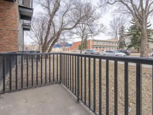 For Rent 2 Bedroom Apartment Edmonton AB DS103798357