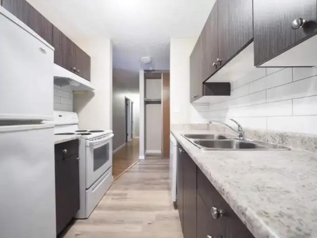 For Rent 2 Bedroom Apartment Edmonton AB DS103957927