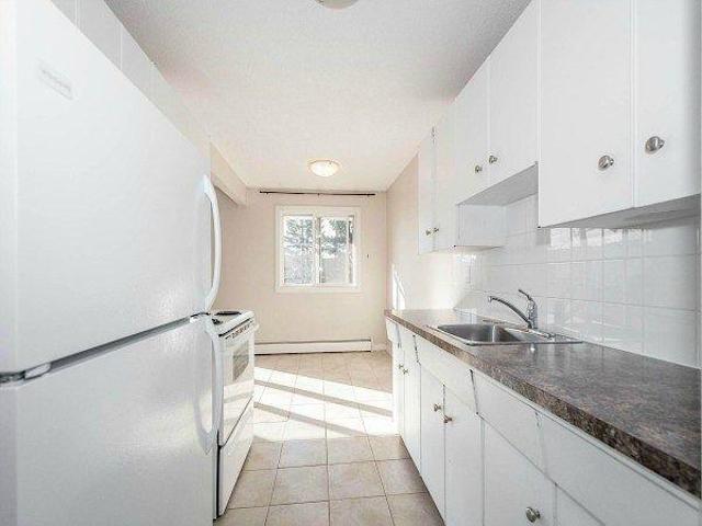 For Rent 2 Bedroom Apartment Edmonton AB DS98309529