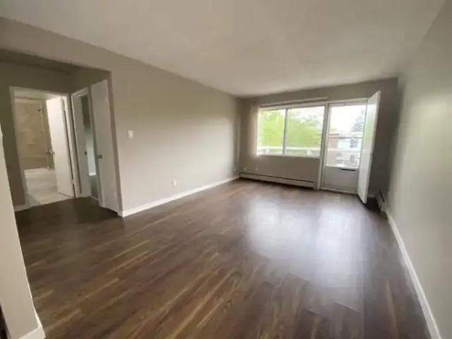 For Rent 2 Bedroom Apartment Edmonton AB DS99557489