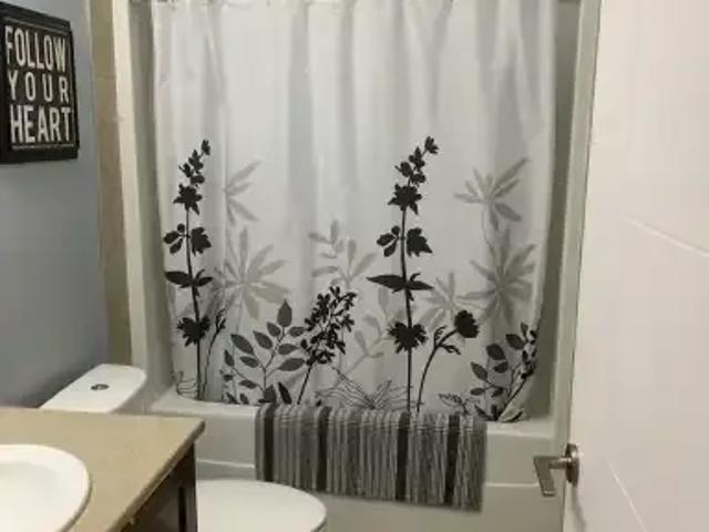 For Rent 2 Bedroom Apartment Fort McMurray AB DS103355227