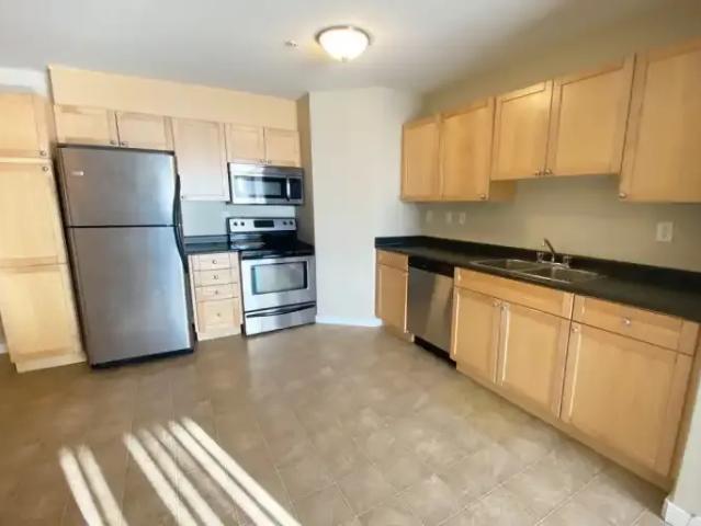 For Rent 2 Bedroom Apartment Fort St. John BC DS100706954