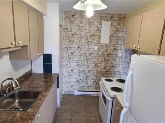 For Rent 2 Bedroom Apartment Guelph ON DS102952150