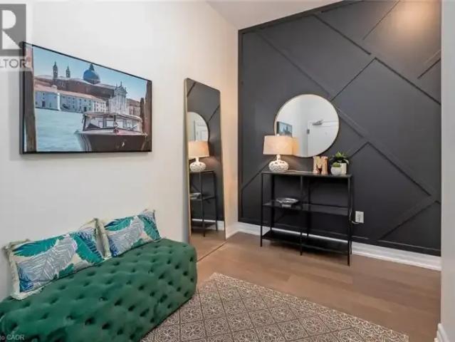 For Rent 2 Bedroom Apartment Guelph ON DS103487496