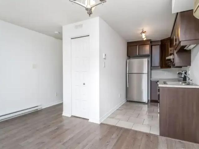 For Rent 2 Bedroom Apartment Gatineau QC DS104752770