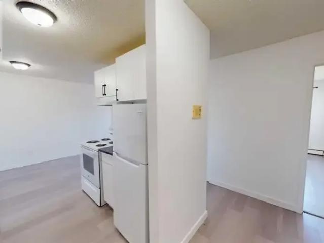 For Rent 2 Bedroom Apartment Grande Prairie AB DS105151029