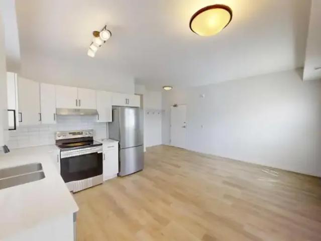 For Rent 2 Bedroom Apartment Grande Prairie AB DS97940896