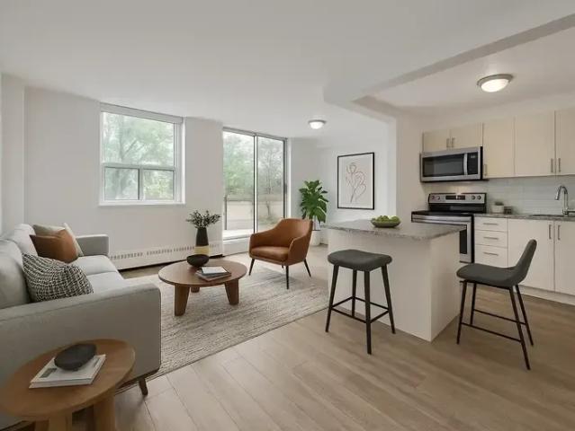 For Rent 2 Bedroom Apartment Hamilton ON DS96586045