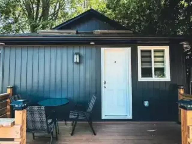 For Rent 2 Bedroom Apartment Innisfil ON DS95294717