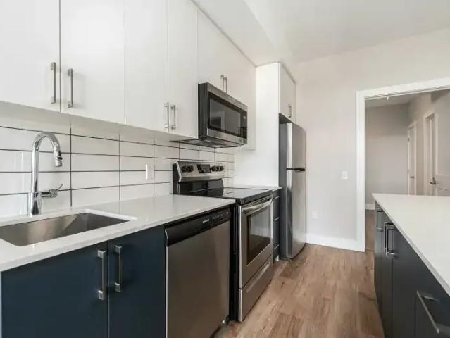 For Rent 2 Bedroom Apartment Kingston ON DS102272273