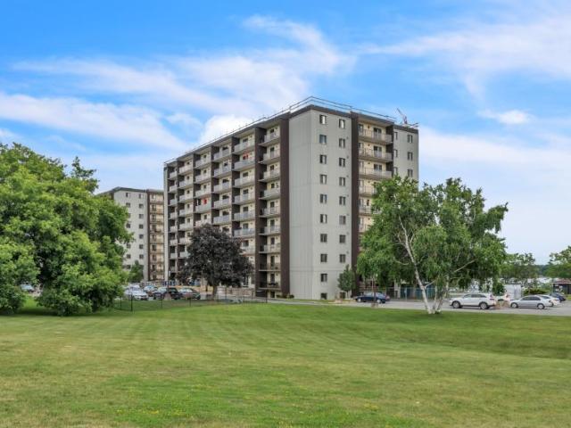 For Rent 2 Bedroom Apartment Kingston ON DS99709279