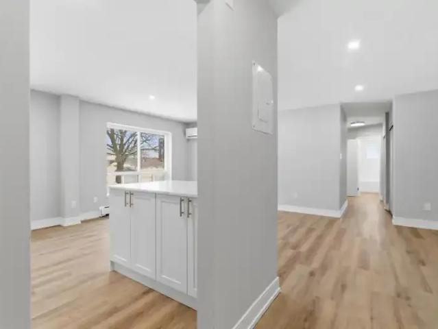 For Rent 2 Bedroom Apartment Kitchener ON DLS100840114