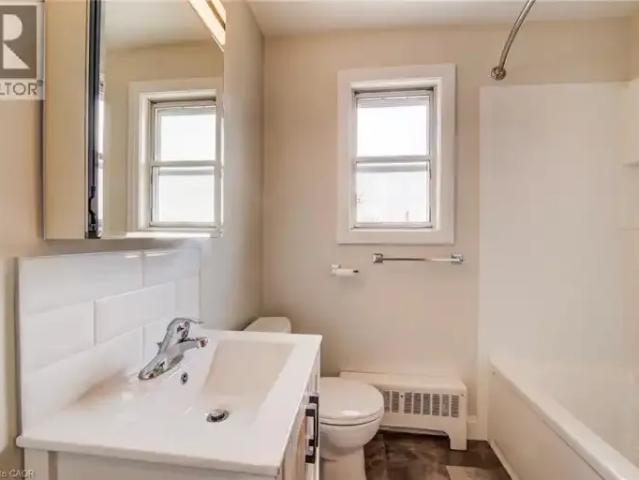 For Rent 2 Bedroom Apartment Kitchener ON DLS101827771