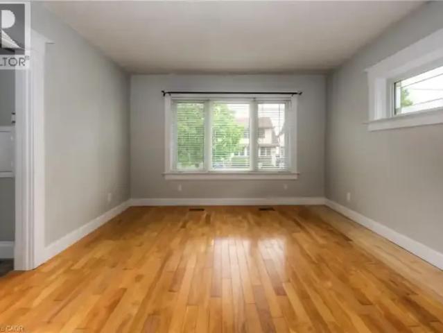For Rent 2 Bedroom Apartment Kitchener ON DLS101107715