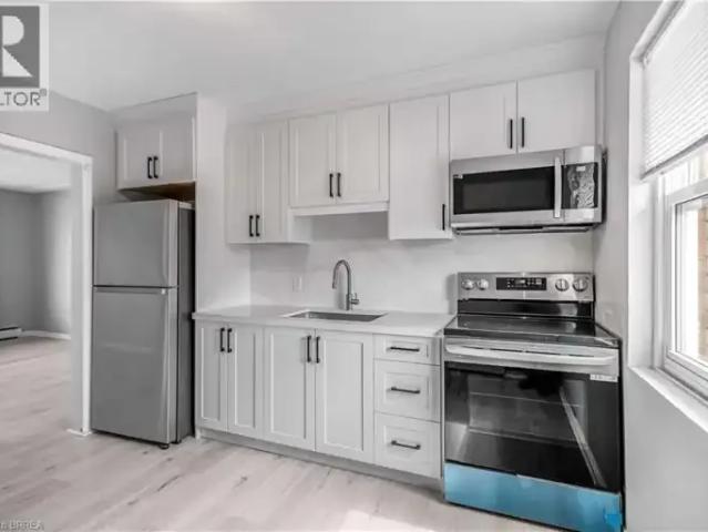For Rent 2 Bedroom Apartment Kitchener ON DS102518863