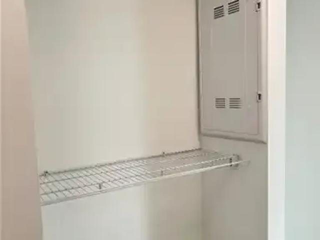 For Rent 2 Bedroom Apartment Kitchener ON DS102752717