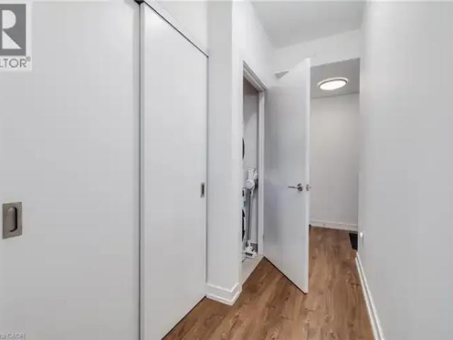 For Rent 2 Bedroom Apartment Kitchener ON DS102701468