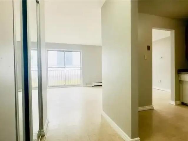 For Rent 2 Bedroom Apartment Kitchener ON DS103390706