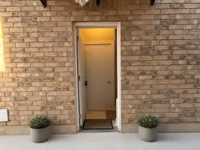 For Rent 2 Bedroom Apartment Kitchener ON DS104292297