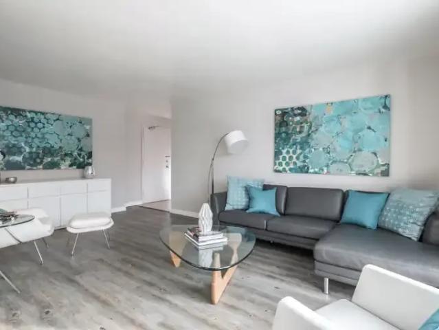 For Rent 2 Bedroom Apartment Lucan ON DLS100084036
