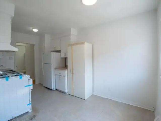 For Rent 2 Bedroom Apartment Lachine QC DS104753058
