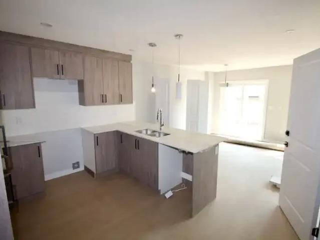 For Rent 2 Bedroom Apartment Leduc AB DS104181305