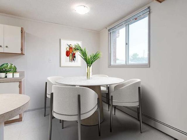 For Rent 2 Bedroom Apartment Lethbridge AB DS97741696
