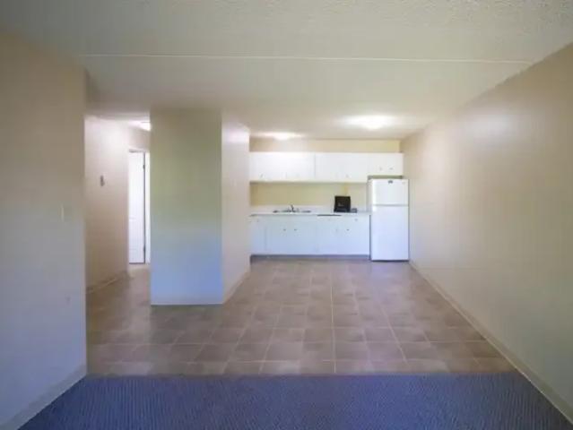 For Rent 2 Bedroom Apartment Lethbridge AB DS99877982