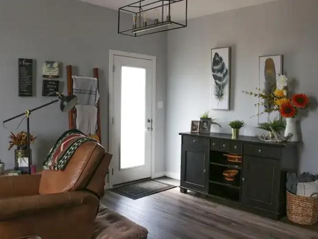 For Rent 2 Bedroom Apartment Lethbridge AB DS103486786