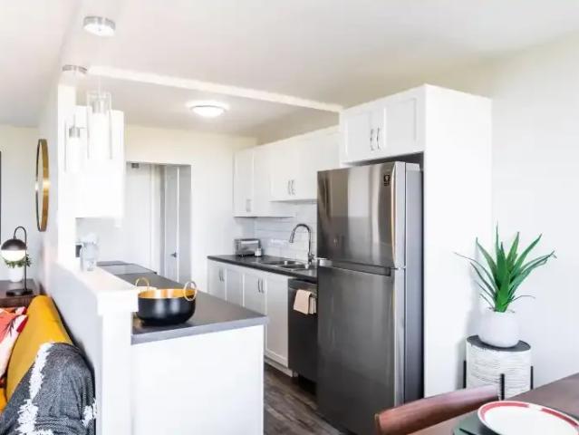 For Rent 2 Bedroom Apartment London ON DS102518686