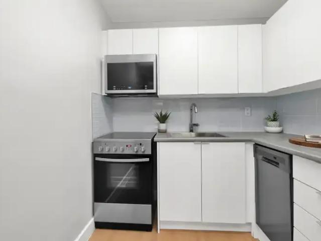 For Rent 2 Bedroom Apartment London ON DS102914318