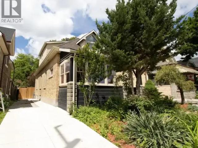 For Rent 2 Bedroom Apartment London ON DS104036395