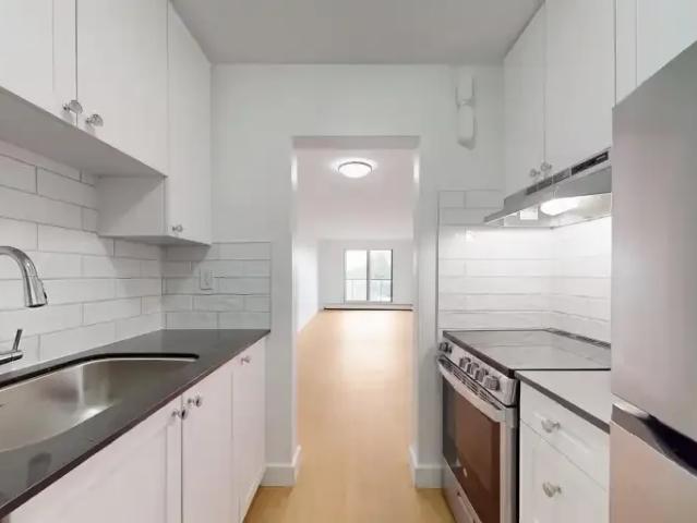 For Rent 2 Bedroom Apartment London ON DS105198339