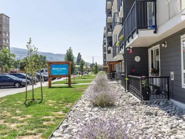 For Rent 2 Bedroom Apartment Penticton BC DS103321867