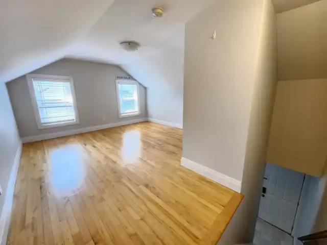 For Rent 2 Bedroom Apartment Peterborough ON DS103695086