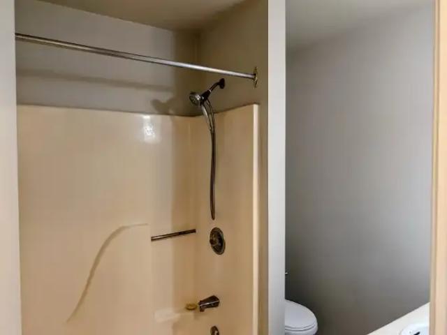 For Rent 2 Bedroom Apartment Peterborough ON DS103920244